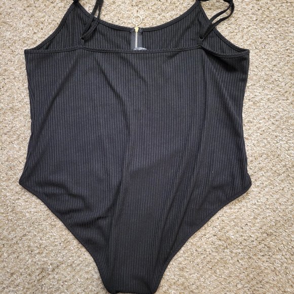 SHEIN* Zipper Front Bodysuit - Picture 2 of 2